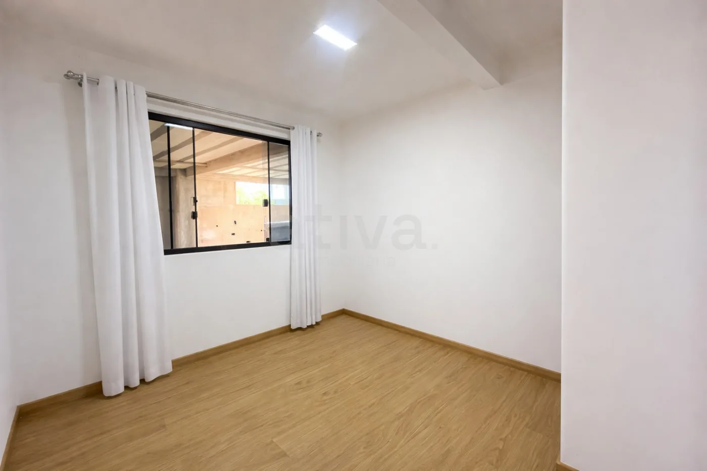 Alugar Casa / Padr&atilde;o em Toledo R$ 3.000,00 - Foto 15