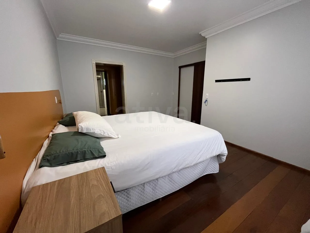 Alugar Apartamento / Padr&atilde;o em Toledo R$ 4.500,00 - Foto 11
