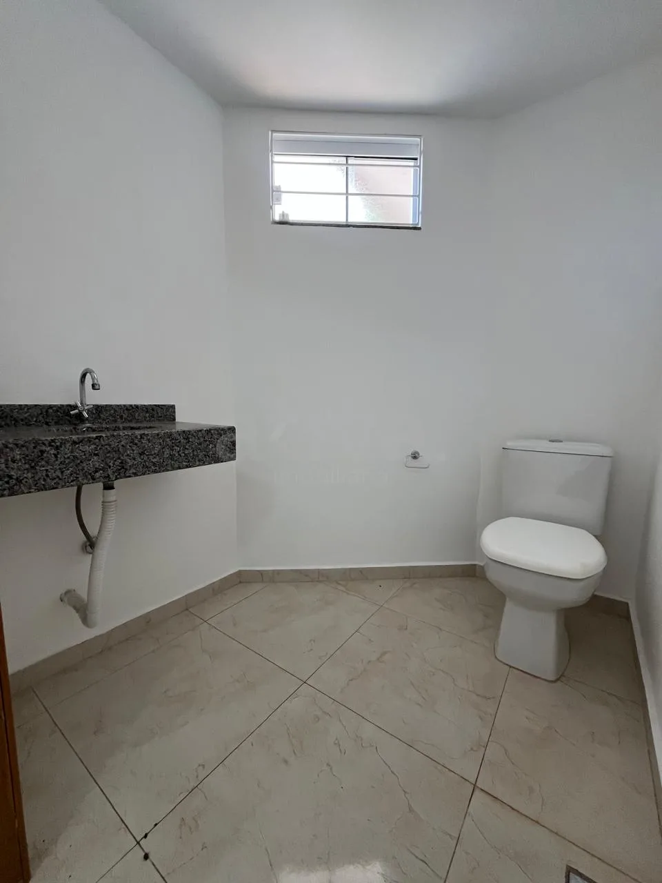 Alugar Comercial / Sala Comercial em Toledo R$ 2.200,00 - Foto 7