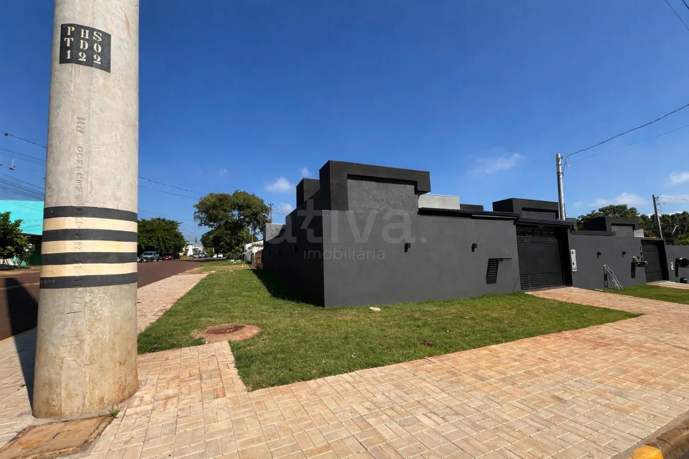 Alugar Casa / Padr&atilde;o em Toledo R$ 2.750,00 - Foto 2