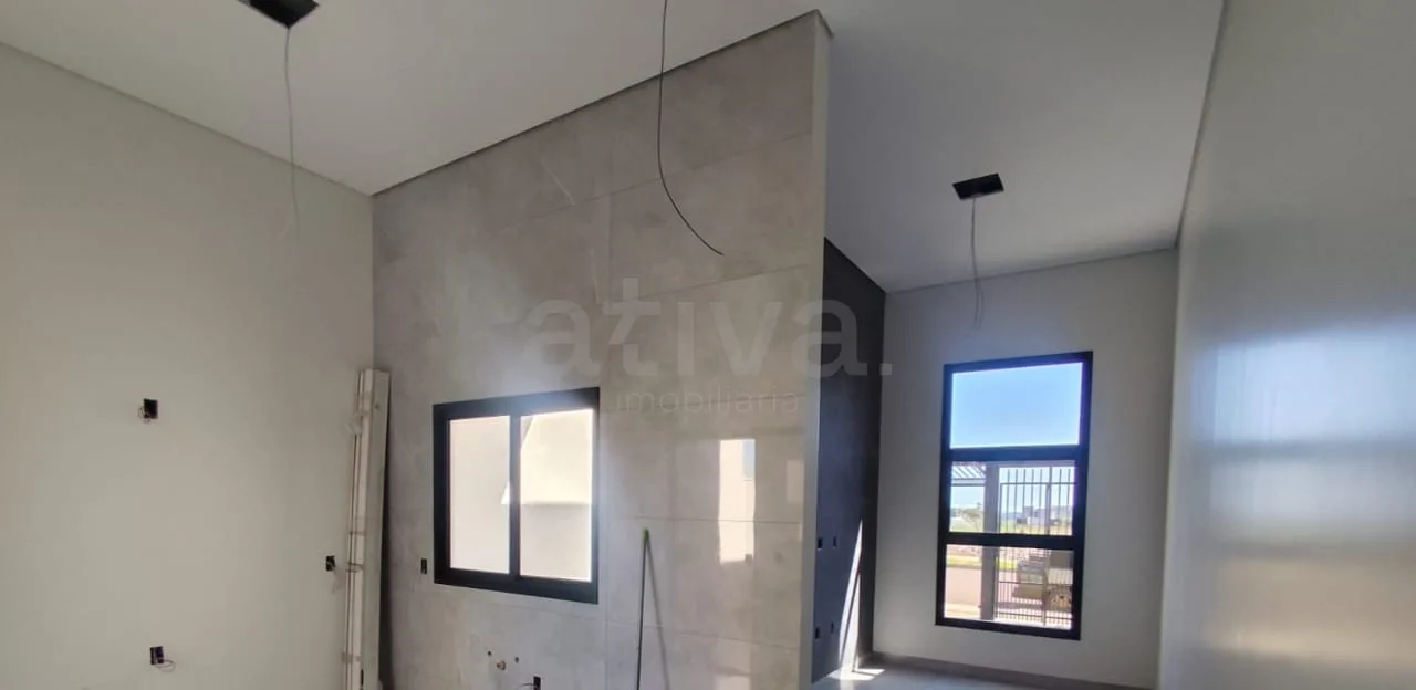 Comprar Casa / Padr&atilde;o em Toledo R$ 360.000,00 - Foto 4