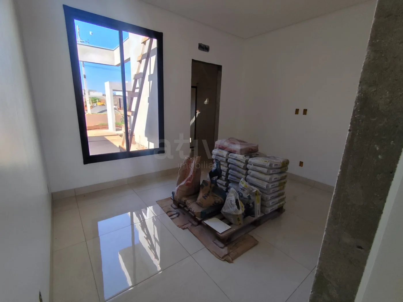 Comprar Casa / Padr&atilde;o em Toledo R$ 390.000,00 - Foto 5