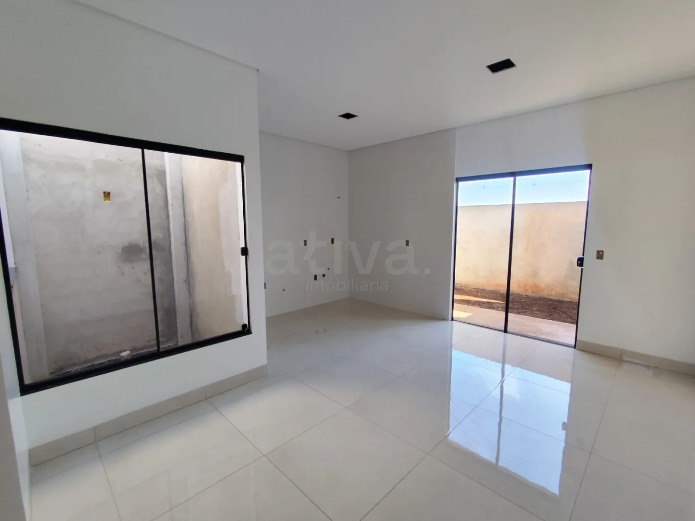 Comprar Casa / Padr&atilde;o em Toledo R$ 360.000,00 - Foto 5