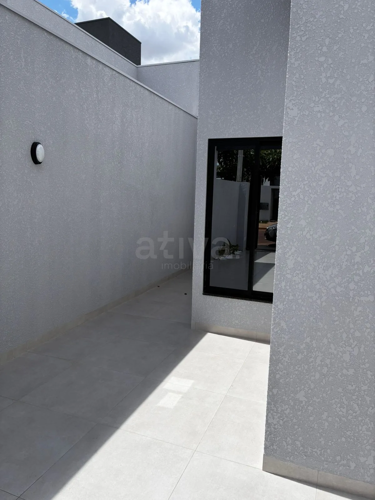 Comprar Casa / Padr&atilde;o em Toledo R$ 370.000,00 - Foto 2