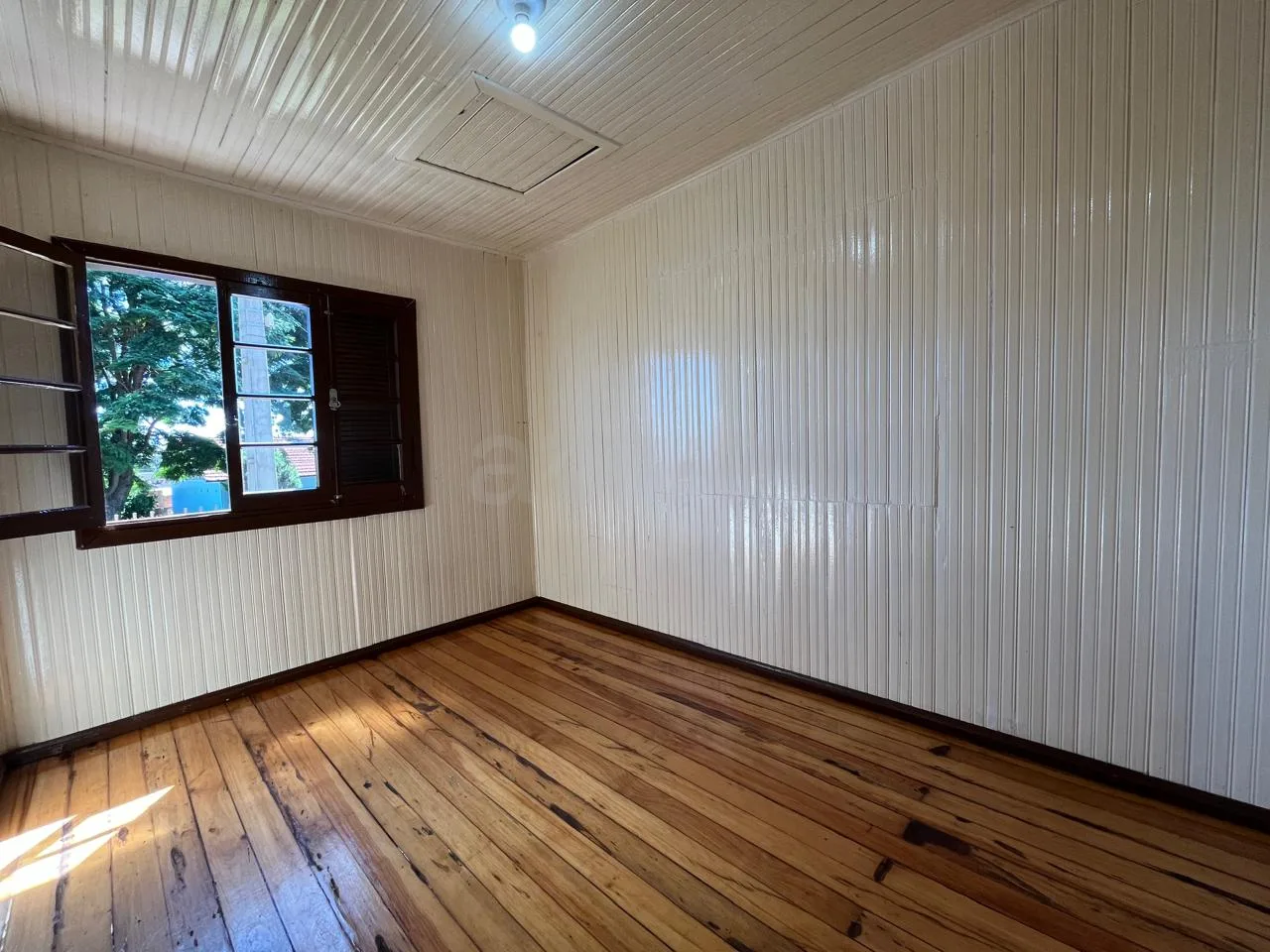 Alugar Casa / Padr&atilde;o em Toledo R$ 1.700,00 - Foto 6