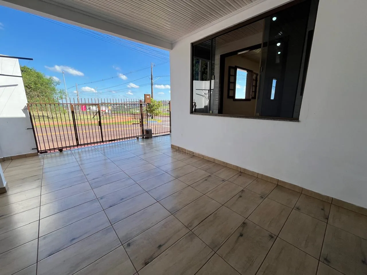 Alugar Casa / Padr&atilde;o em Toledo R$ 1.700,00 - Foto 5