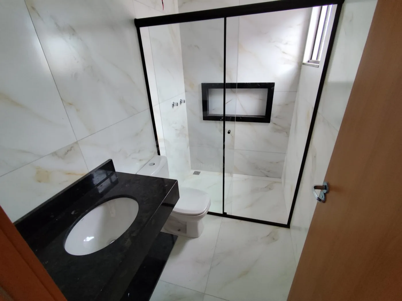 Comprar Casa / Padr&atilde;o em Toledo R$ 370.000,00 - Foto 11