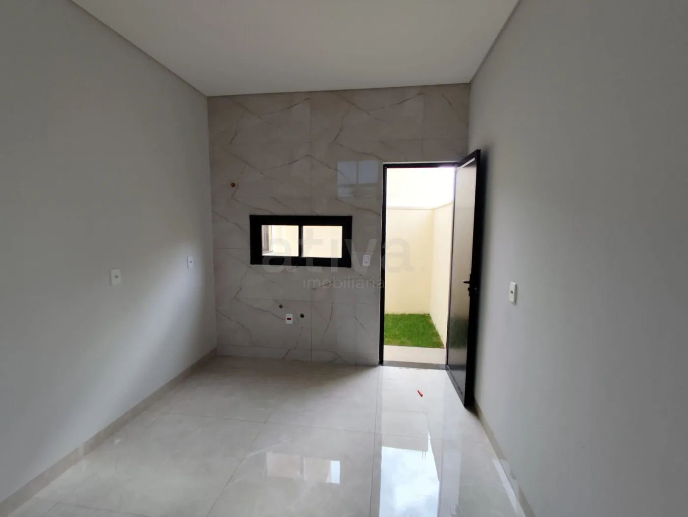 Comprar Casa / Padr&atilde;o em Toledo R$ 380.000,00 - Foto 5