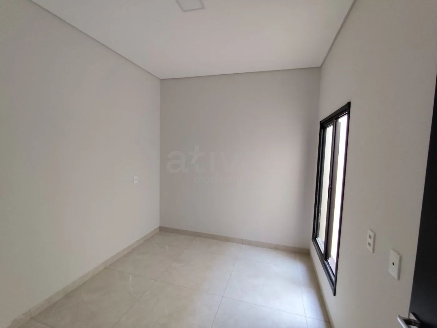 Comprar Casa / Padr&atilde;o em Toledo R$ 380.000,00 - Foto 9
