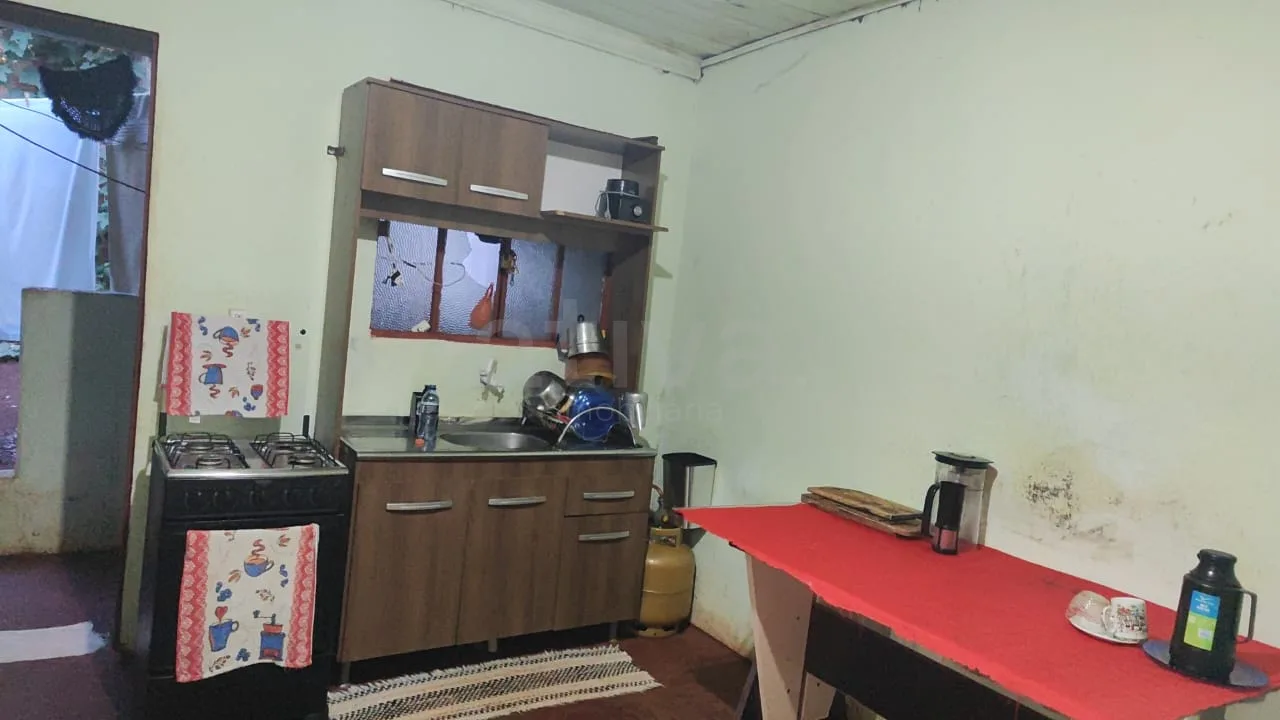 Comprar Casa / Padr&atilde;o em Toledo R$ 300.000,00 - Foto 7