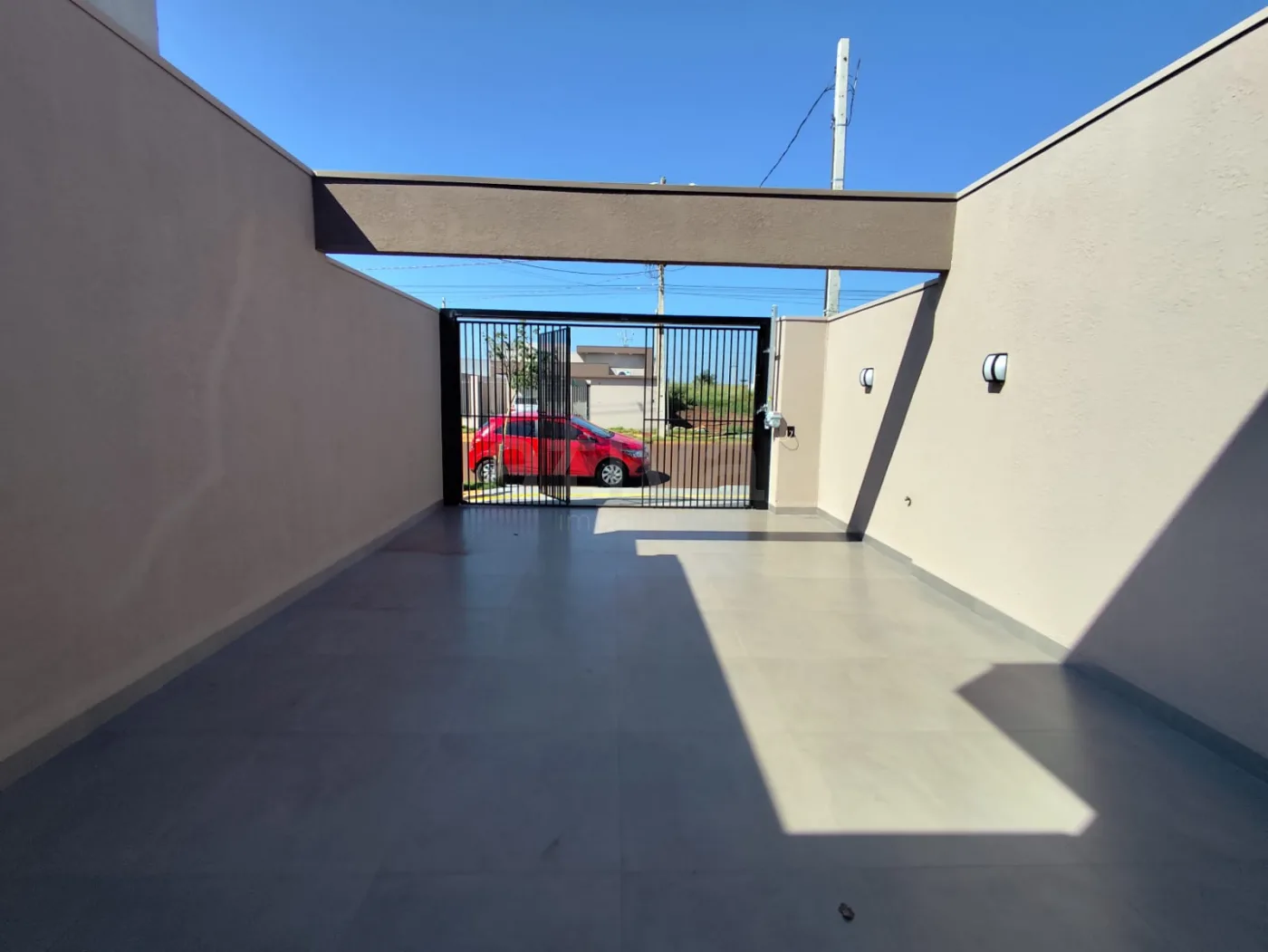 Comprar Casa / Padr&atilde;o em Toledo R$ 355.000,00 - Foto 2