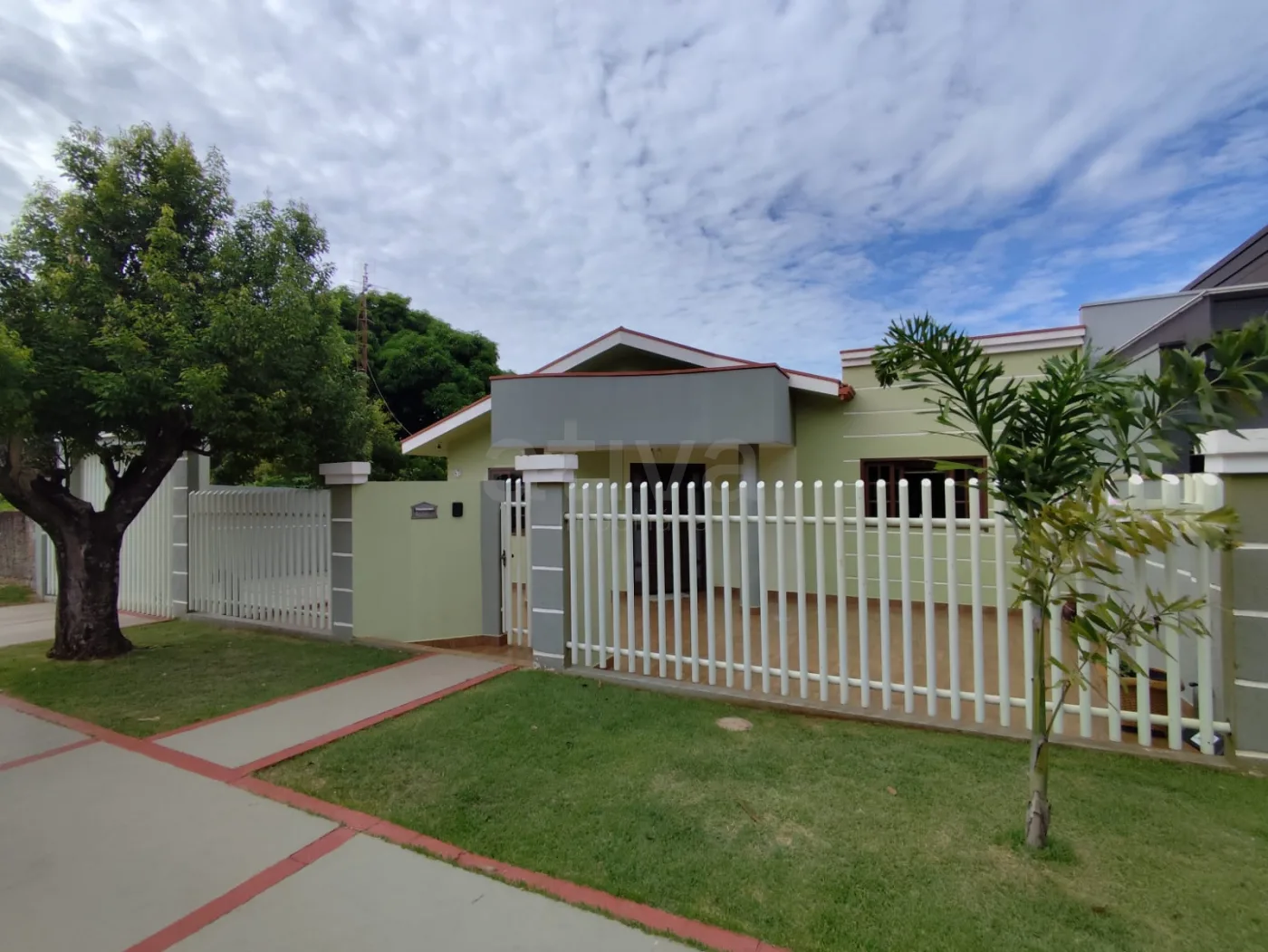 Comprar Casa / Padr&atilde;o em Toledo R$ 1.050.000,00 - Foto 3