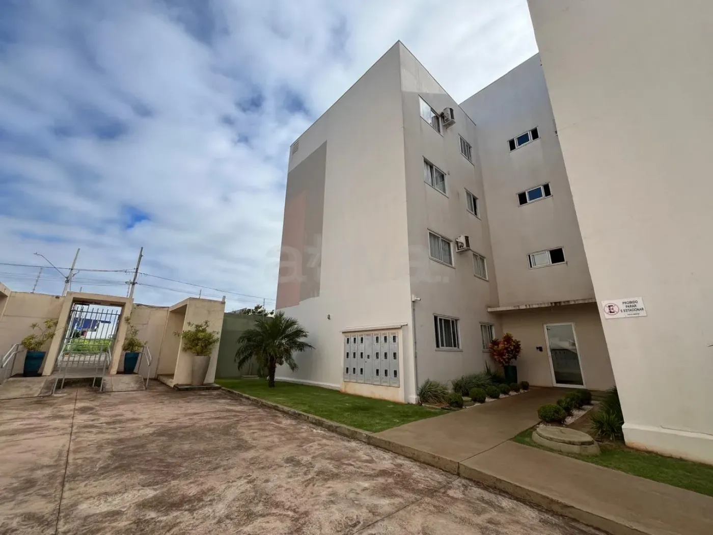 Alugar Apartamento / Padr&atilde;o em Toledo R$ 1.500,00 - Foto 3