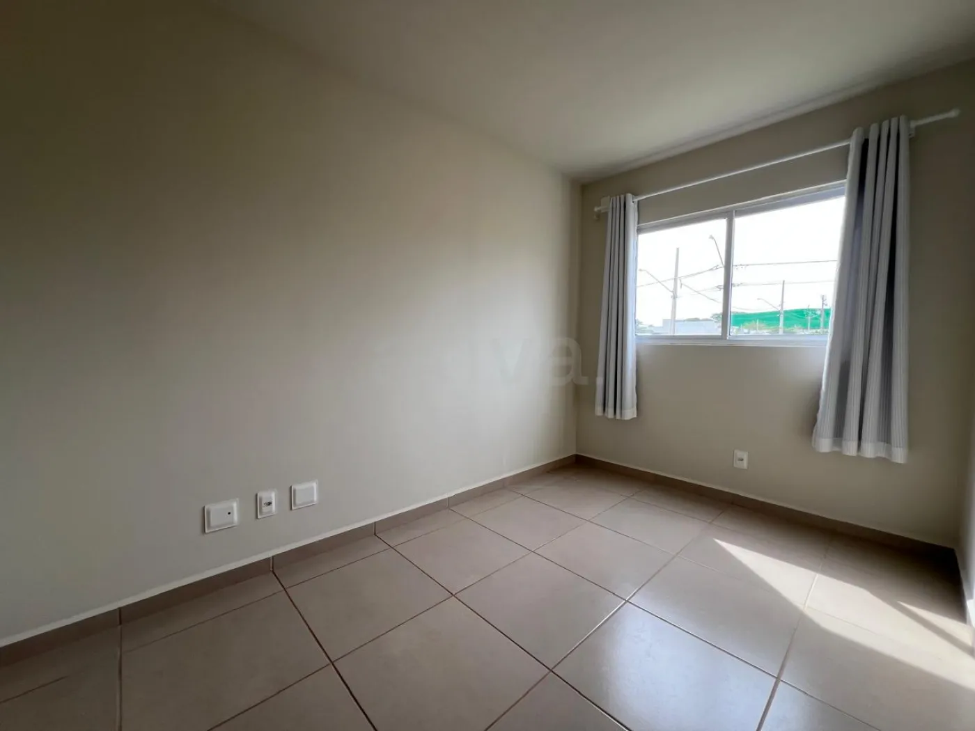 Alugar Apartamento / Padr&atilde;o em Toledo R$ 1.500,00 - Foto 11