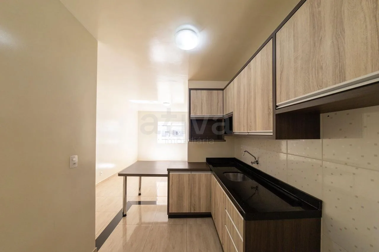Comprar Apartamento / Padr&atilde;o em Toledo R$ 285.000,00 - Foto 4