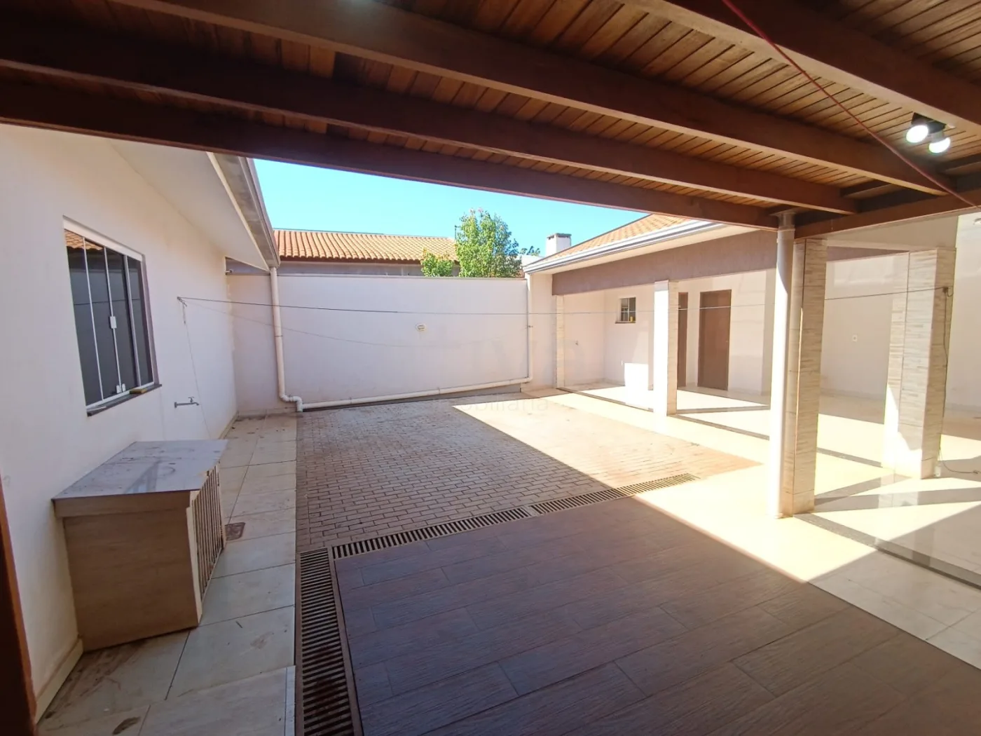 Comprar Casa / Padr&atilde;o em Toledo R$ 400.000,00 - Foto 16