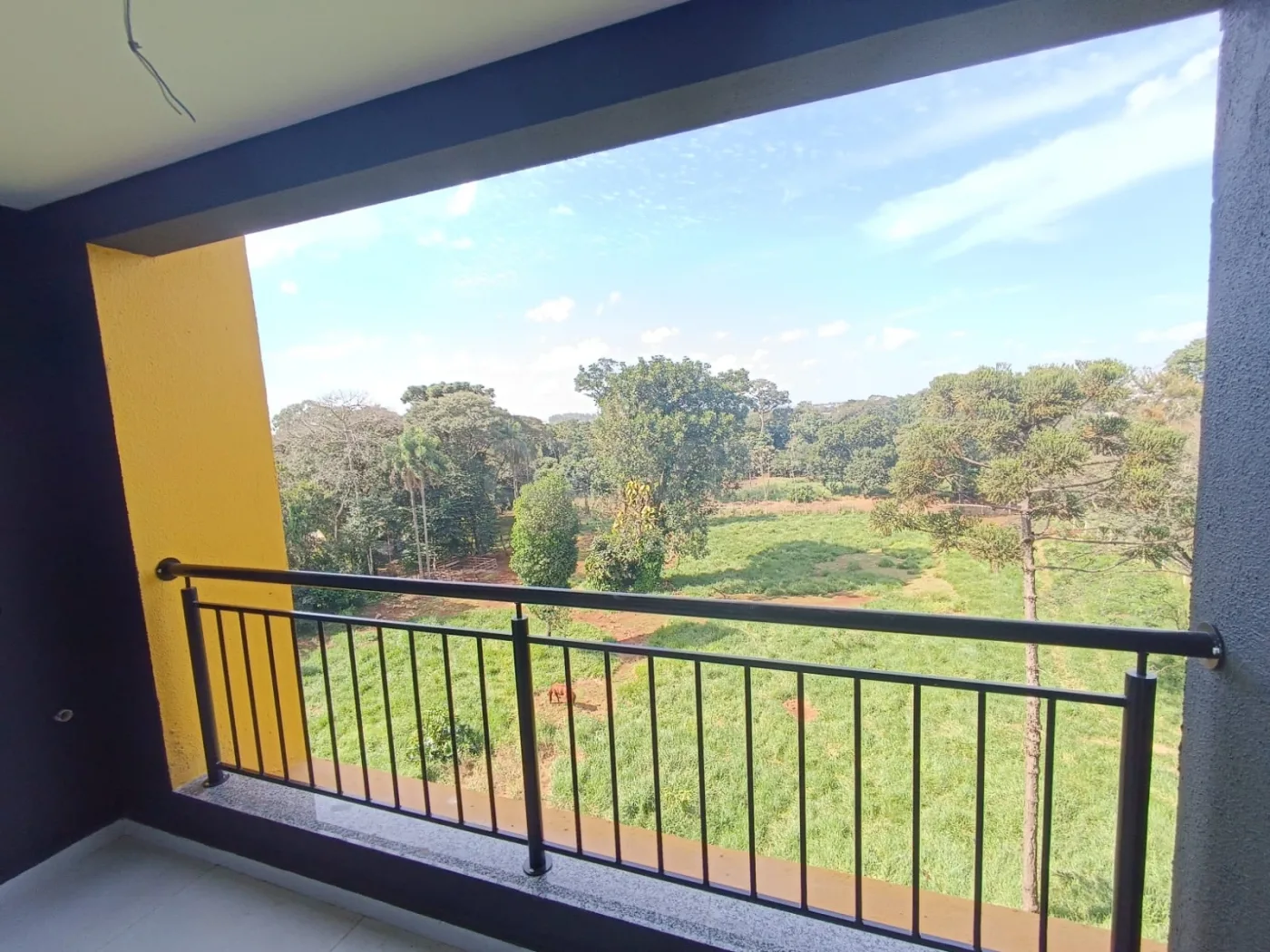 Comprar Apartamento / Padr&atilde;o em Toledo R$ 365.000,00 - Foto 3
