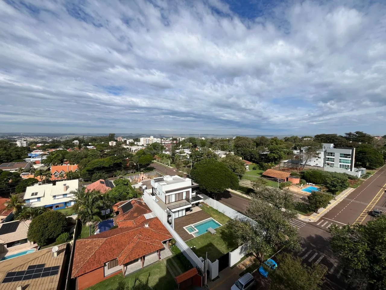 Alugar Apartamento / Padr&atilde;o em Toledo R$ 2.600,00 - Foto 26