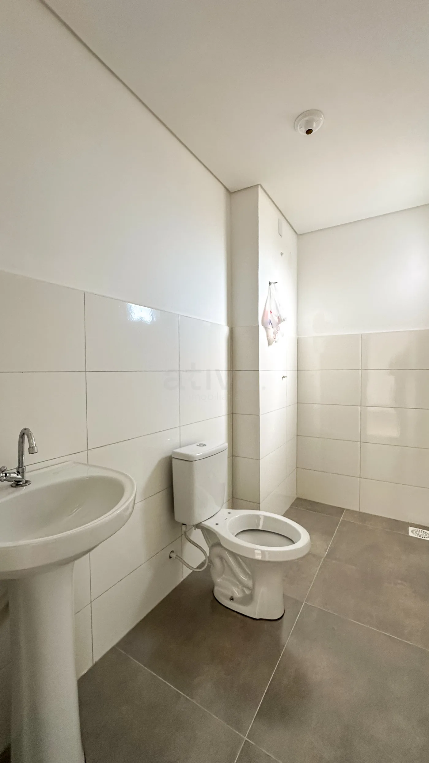 Alugar Apartamento / Padr&atilde;o em Toledo R$ 1.700,00 - Foto 13