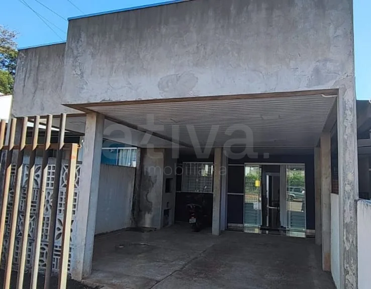 Comprar Casa / Padr&atilde;o em Toledo R$ 420.000,00 - Foto 12