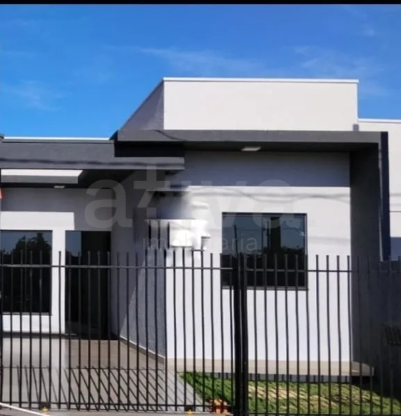 Comprar Casa / Padr&atilde;o em Toledo R$ 235.000,00 - Foto 1