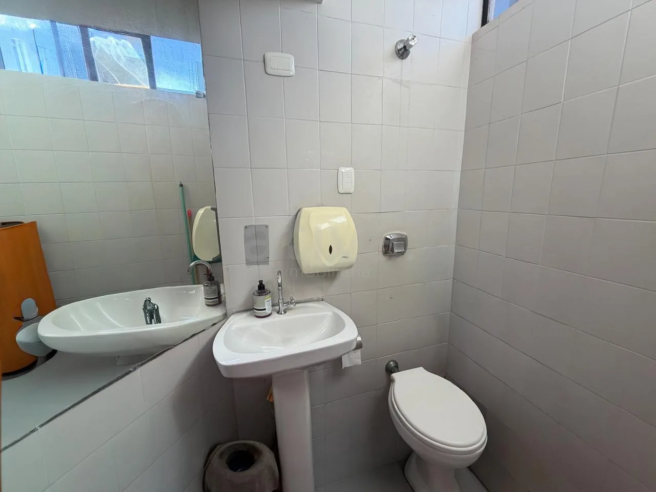 Comprar Comercial / Sala Comercial em Toledo R$ 380.000,00 - Foto 10
