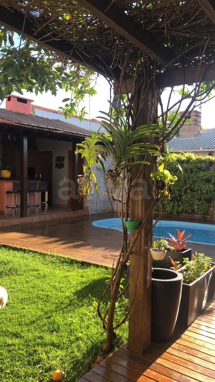 Comprar Casa / Padr&atilde;o em Toledo R$ 900.000,00 - Foto 5