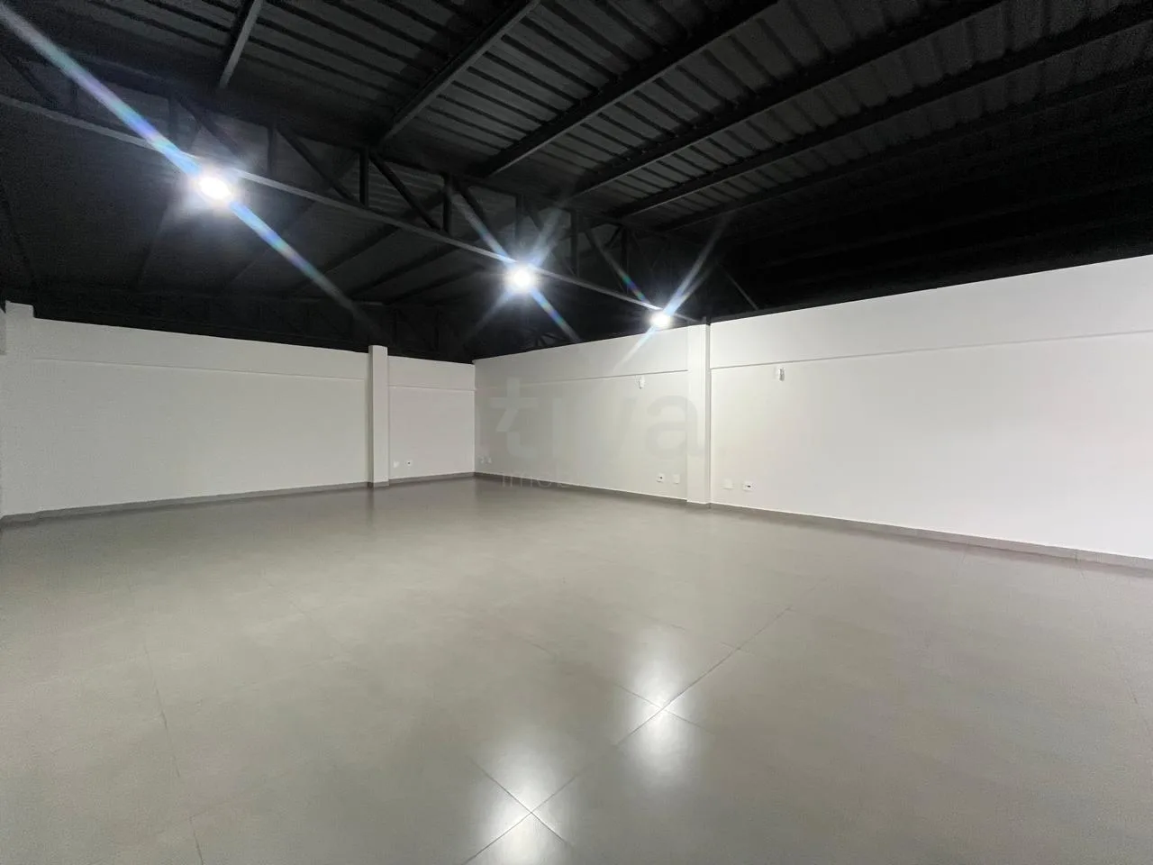 Alugar Comercial / Sala Comercial em Toledo R$ 11.000,00 - Foto 13