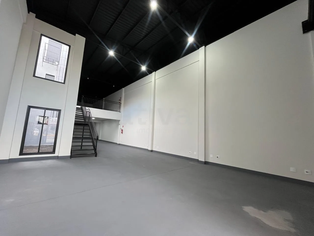 Alugar Comercial / Sala Comercial em Toledo R$ 11.000,00 - Foto 3