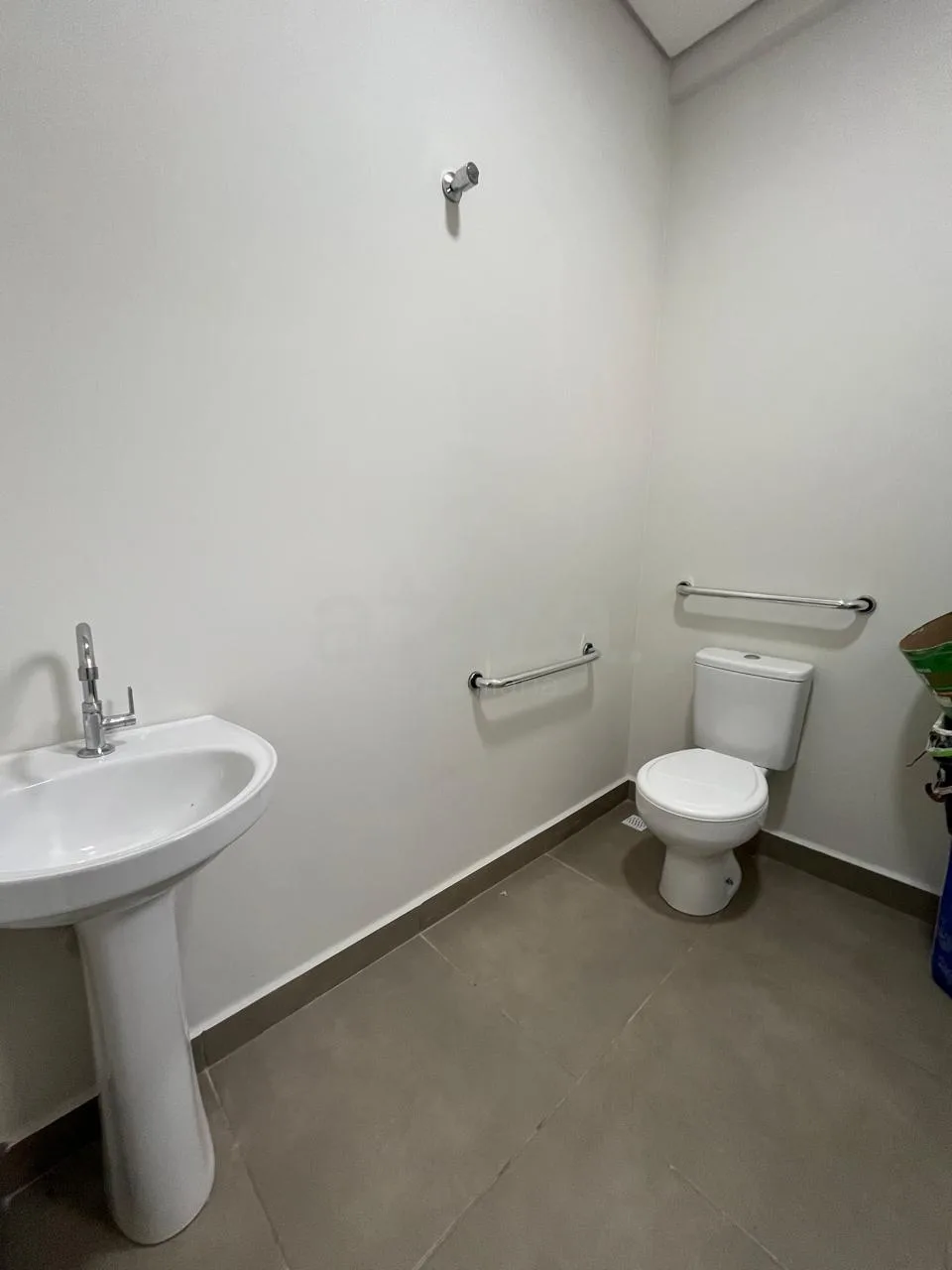 Alugar Comercial / Sala Comercial em Toledo R$ 11.000,00 - Foto 6