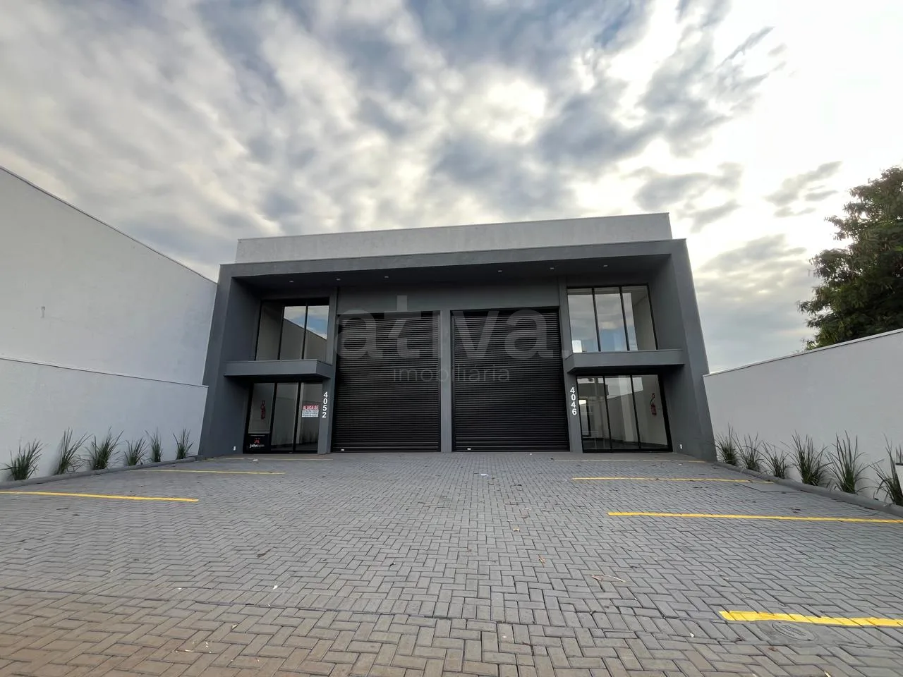 Alugar Comercial / Sala Comercial em Toledo R$ 11.000,00 - Foto 1