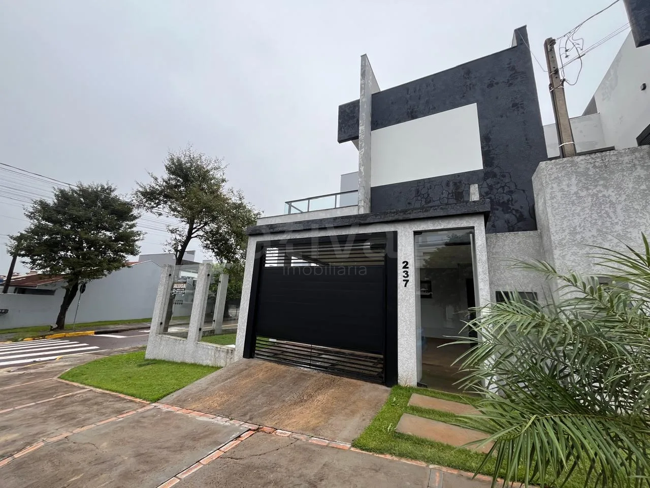 Alugar Casa / Sobrado em Toledo R$ 4.000,00 - Foto 1