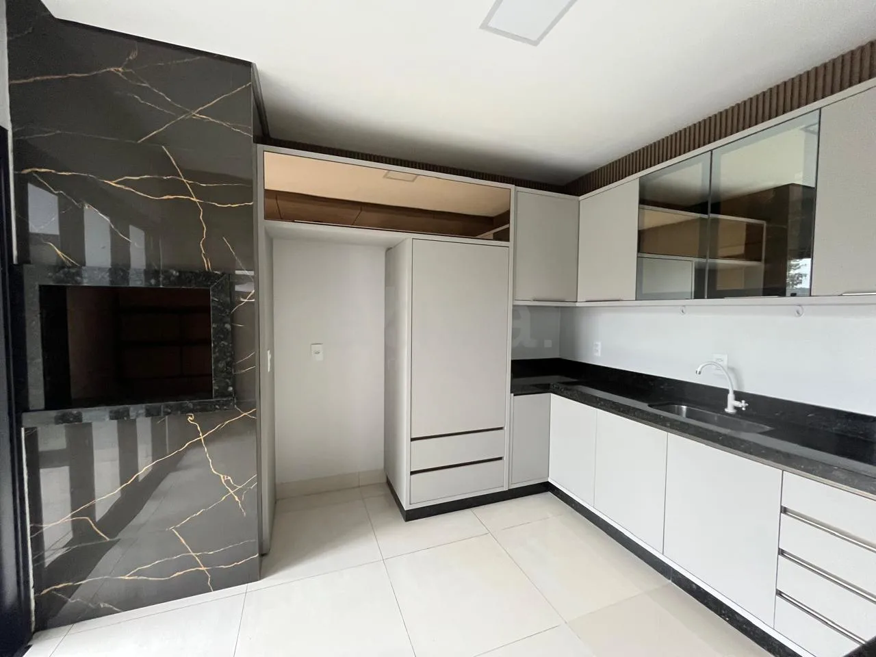 Alugar Casa / Sobrado em Toledo R$ 4.000,00 - Foto 6