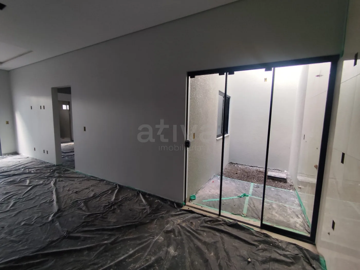 Comprar Casa / Padr&atilde;o em Toledo R$ 450.000,00 - Foto 4