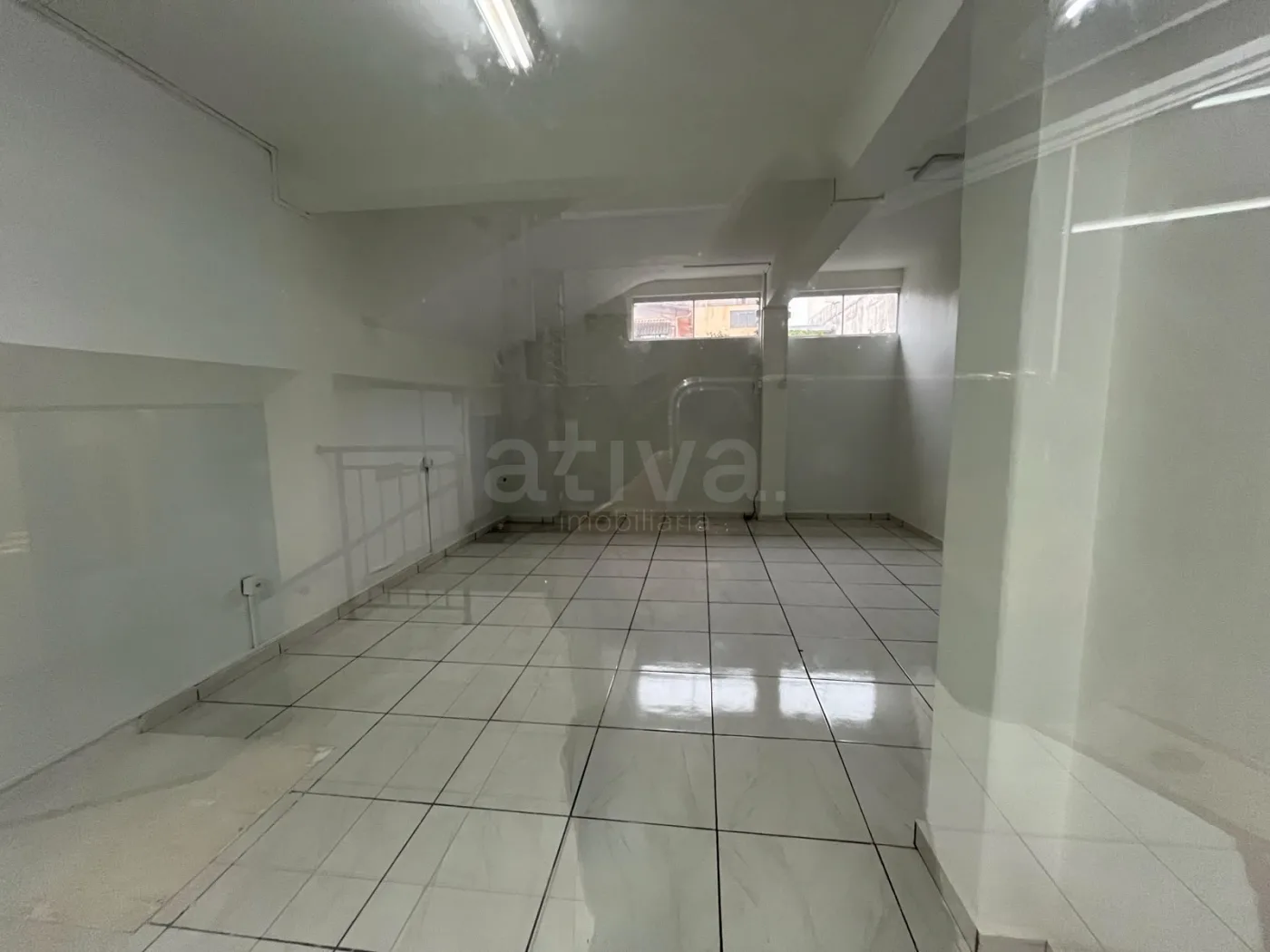 Alugar Comercial / Sala Comercial em Toledo R$ 900,00 - Foto 1