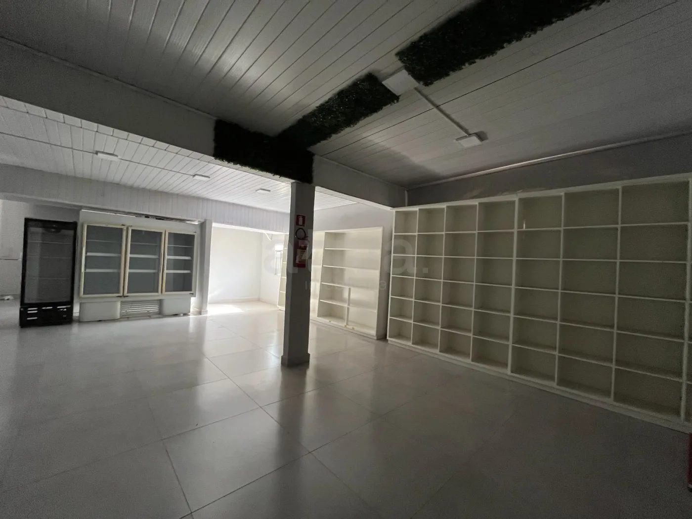 Alugar Comercial / Sala Comercial em Toledo R$ 4.000,00 - Foto 4