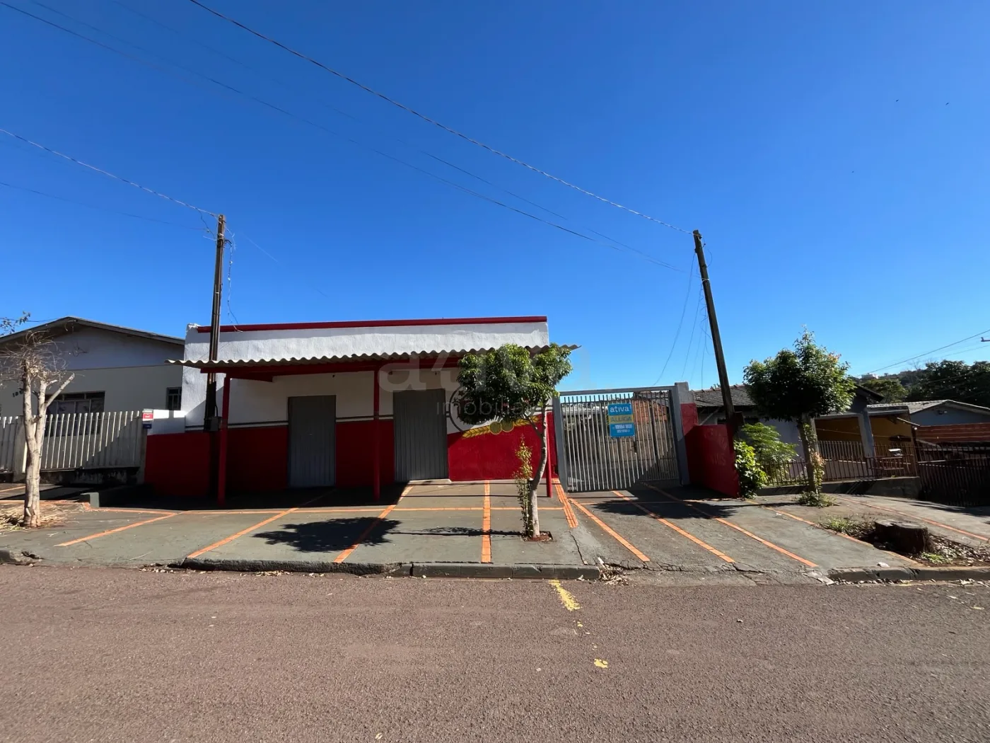 Alugar Comercial / Sala Comercial em Toledo R$ 4.000,00 - Foto 2