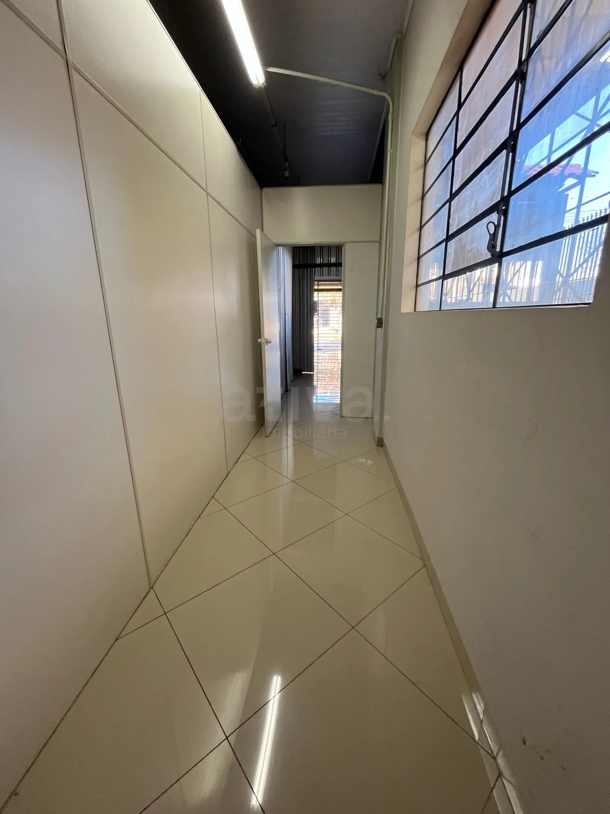 Alugar Comercial / Sala Comercial em Toledo R$ 3.700,00 - Foto 6