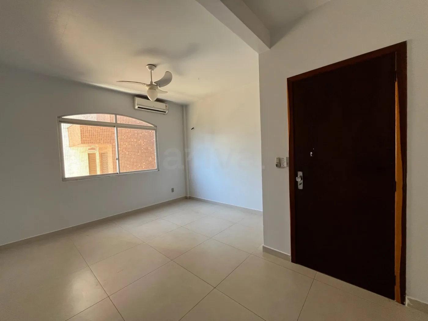 Alugar Apartamento / Padr&atilde;o em Toledo R$ 2.250,00 - Foto 15