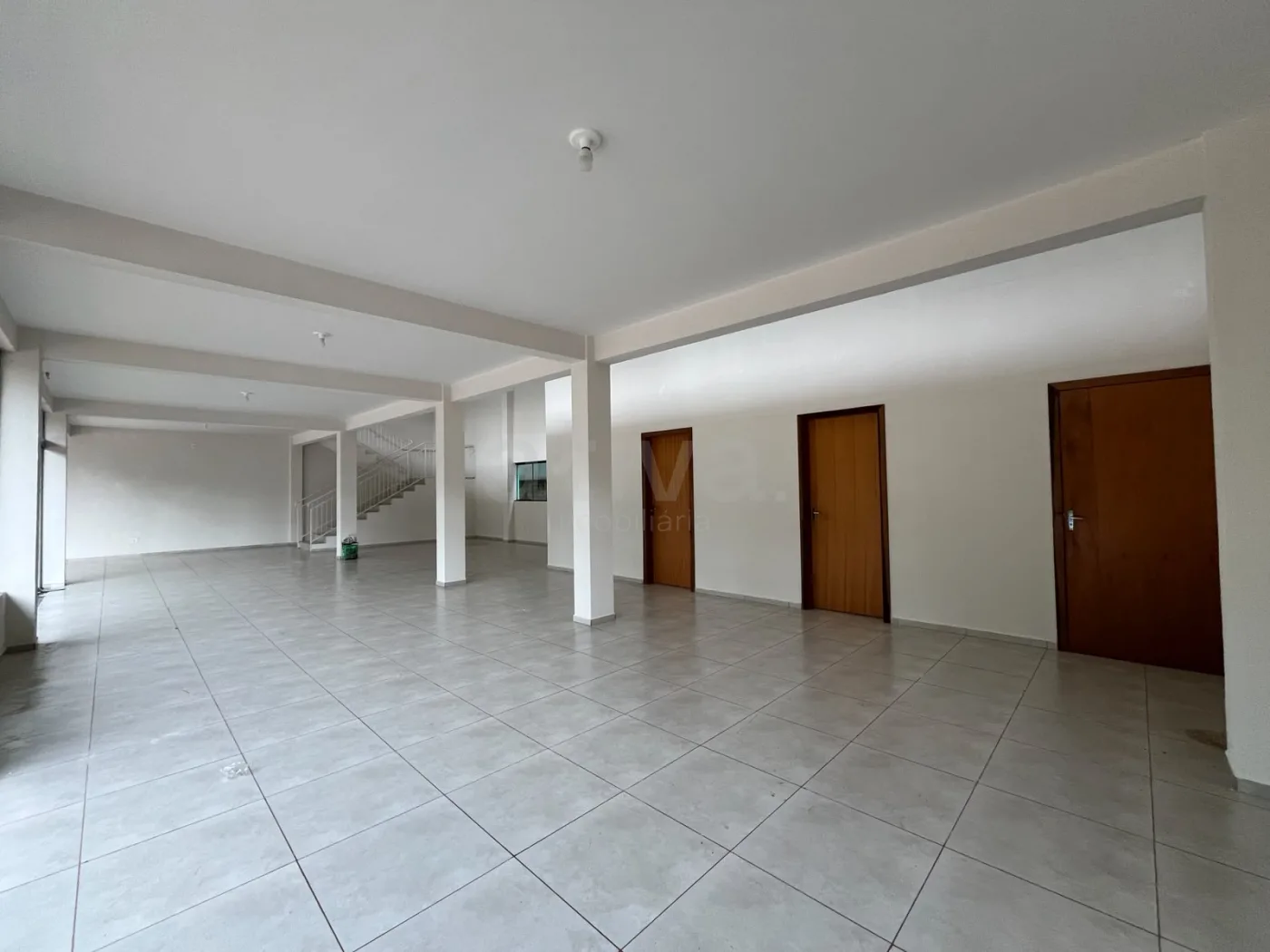 Alugar Comercial / Sala Comercial em Toledo R$ 5.700,00 - Foto 1