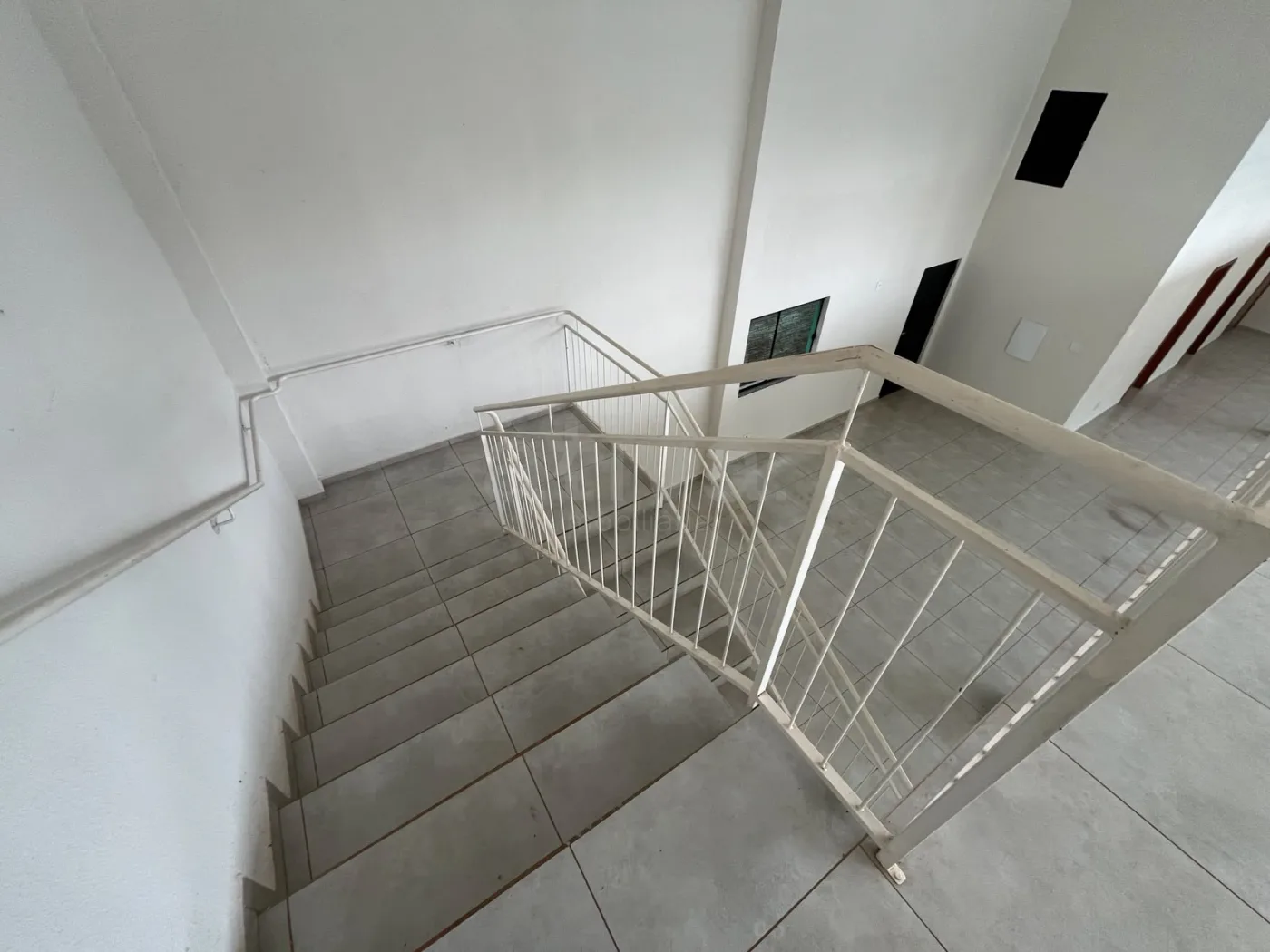 Alugar Comercial / Sala Comercial em Toledo R$ 5.700,00 - Foto 6