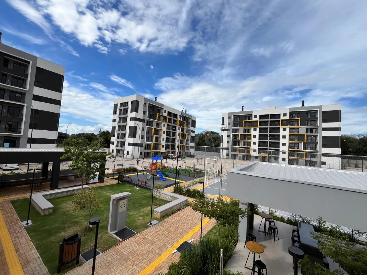 Alugar Apartamento / Padr&atilde;o em Toledo R$ 2.000,00 - Foto 47