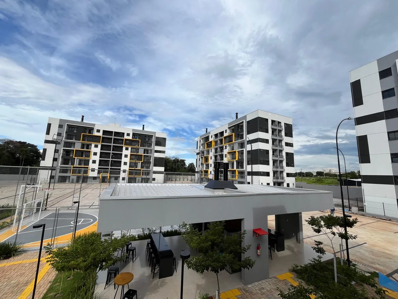 Alugar Apartamento / Padr&atilde;o em Toledo R$ 2.000,00 - Foto 41