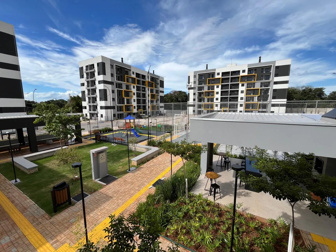 Alugar Apartamento / Padr&atilde;o em Toledo R$ 2.000,00 - Foto 46