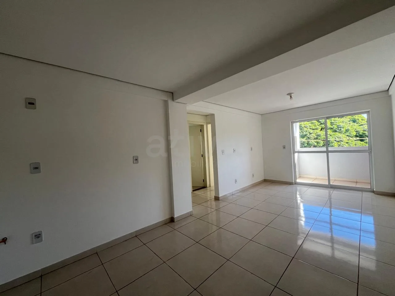 Alugar Apartamento / Padr&atilde;o em Toledo R$ 1.500,00 - Foto 3