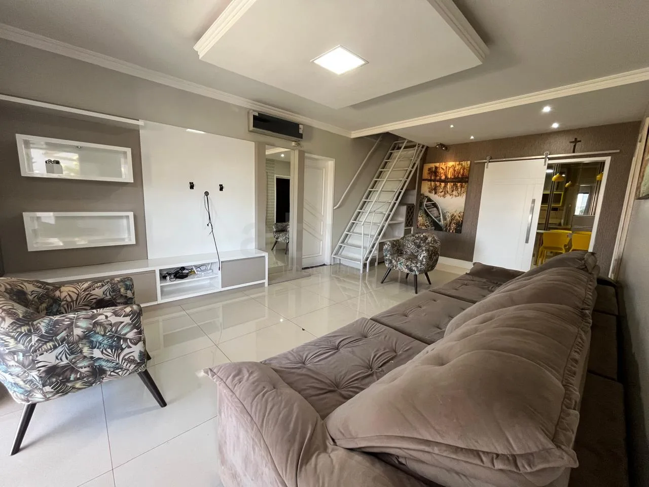 Alugar Casa / Sobrado em Toledo R$ 9.500,00 - Foto 1