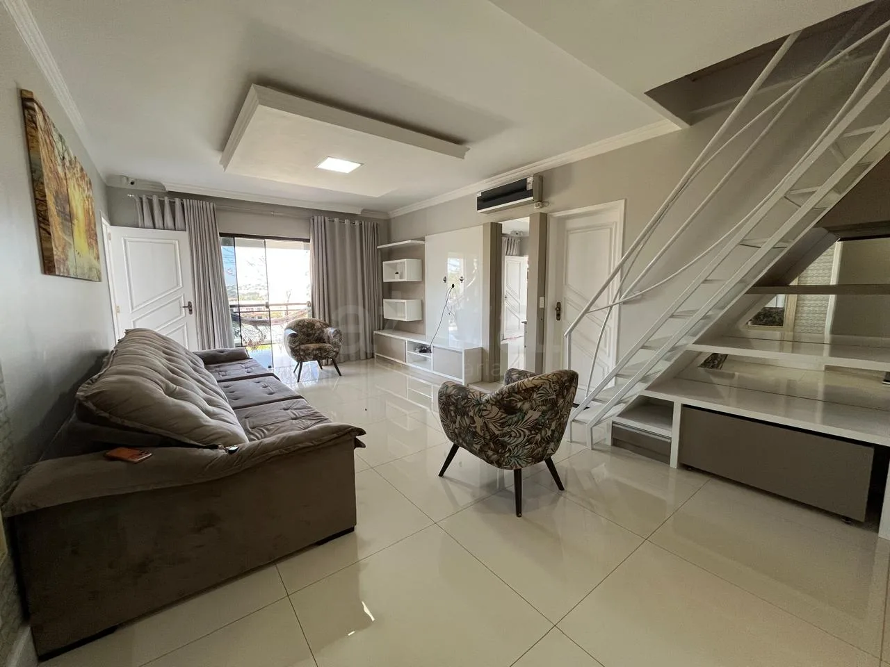 Alugar Casa / Sobrado em Toledo R$ 9.500,00 - Foto 2
