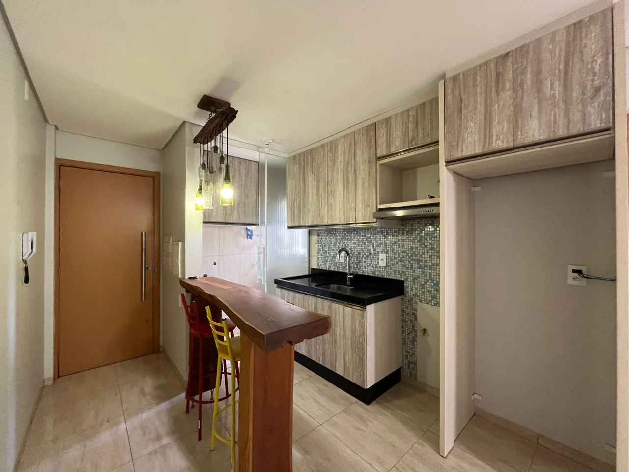 Alugar Apartamento / Padr&atilde;o em Toledo R$ 2.000,00 - Foto 3