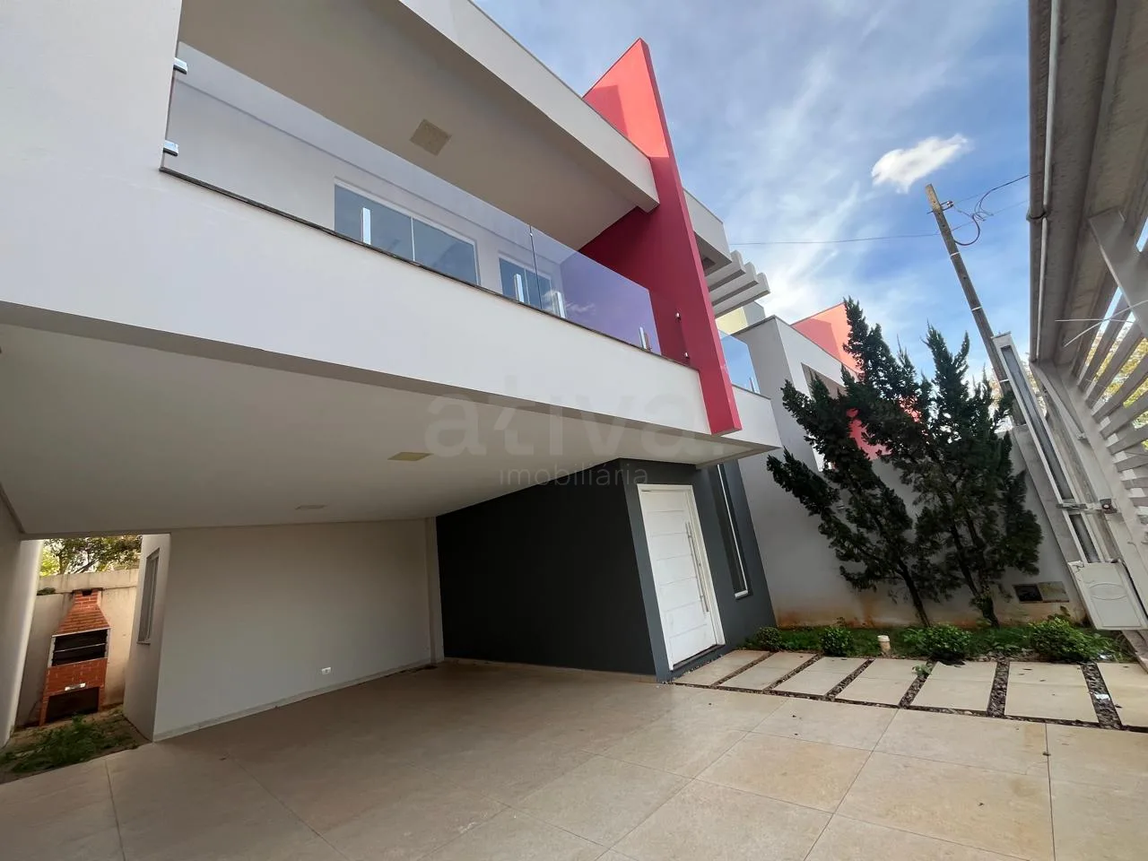 Alugar Casa / Sobrado em Toledo R$ 3.700,00 - Foto 2