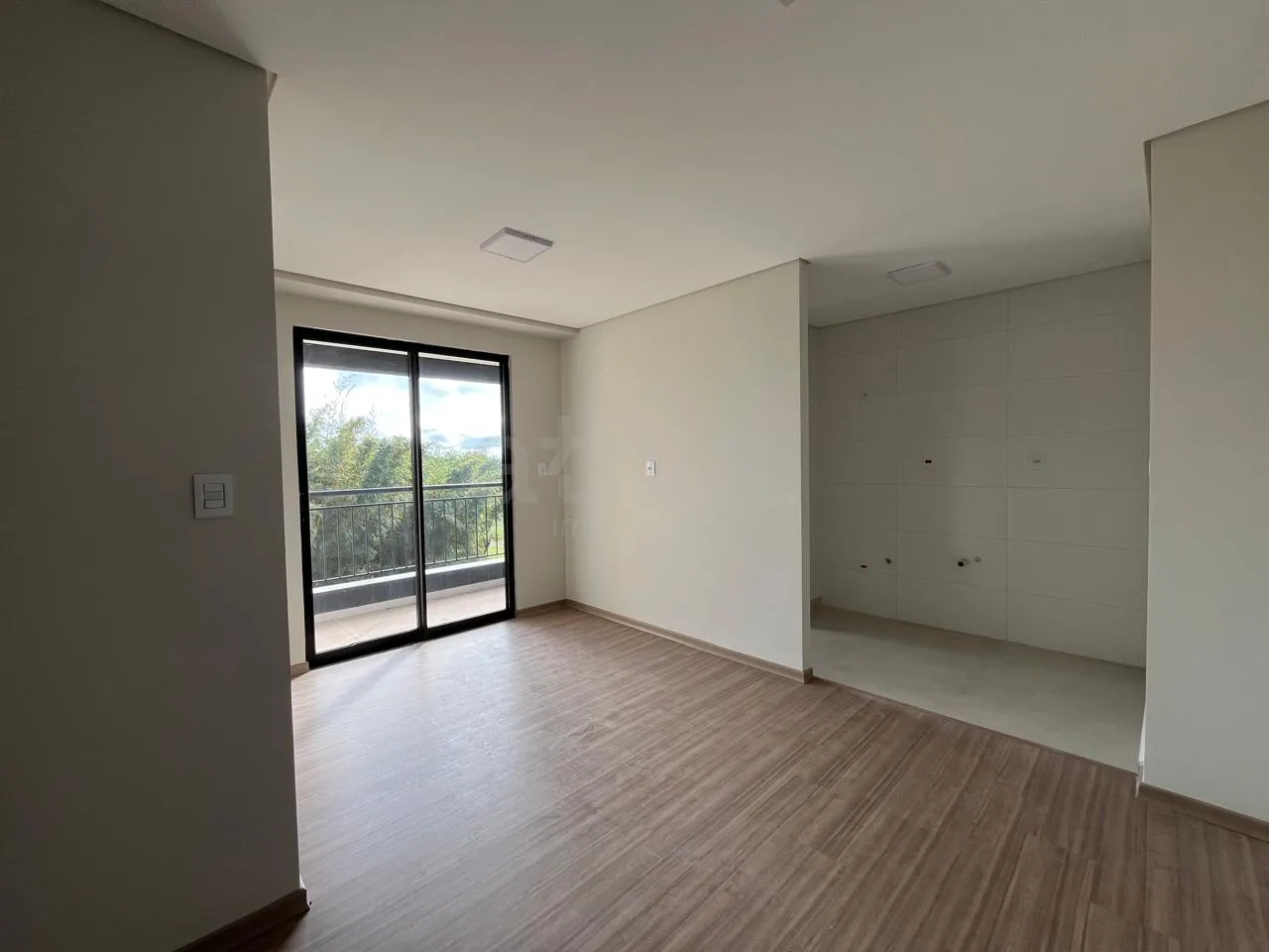 Alugar Apartamento / Padr&atilde;o em Toledo R$ 1.550,00 - Foto 6